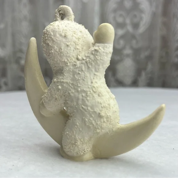 Vintage ALBERTA CERAMICS MOLDED Christmas Ornament SNOW BABIES Moon Sitting - Picture 5 of 9